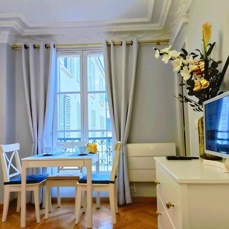 Apartmán Au Petit Trianon Bleu Versailles Exteriér fotografie