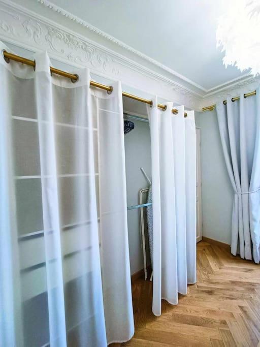 Apartmán Au Petit Trianon Bleu Versailles Exteriér fotografie